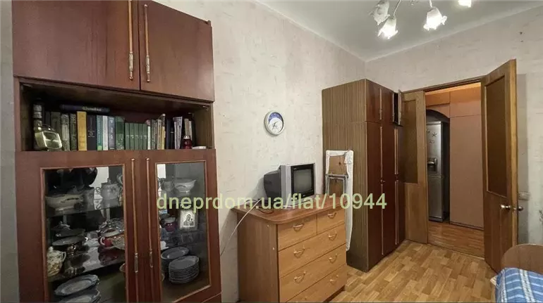 Продам 3к квартиру 33000 $, 65 м² вулиця Любарського, Амур-Нижньодніпровський район