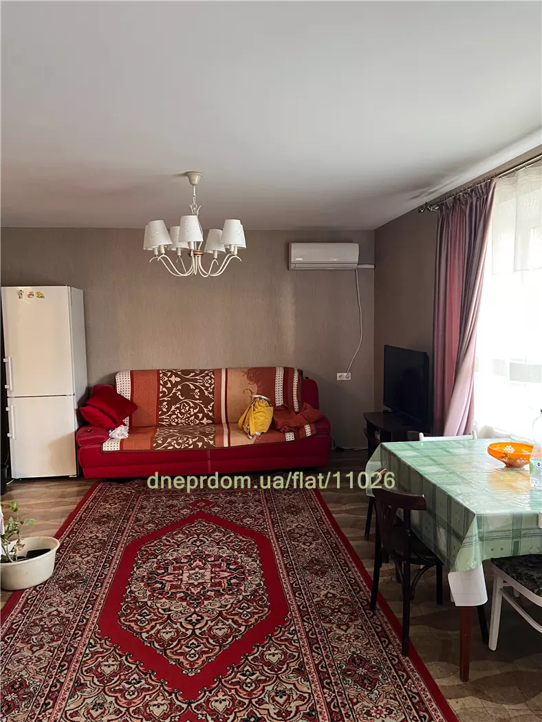 Продам 3к квартиру 63000 $, 80 м² вулиця Бажова, Амур-Нижньодніпровський район