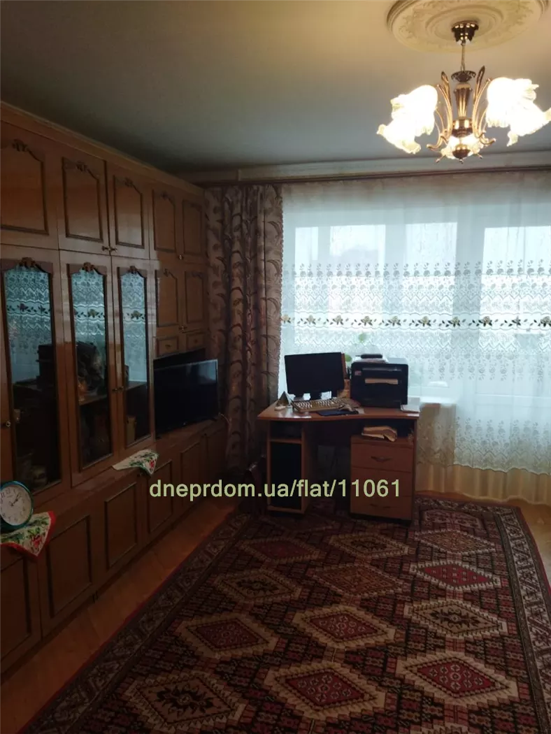 Продам 3к квартиру 60000 $, 64 м² вулиця Менахем-Мендл Шнеєрсона, Центральний район. Фото №2