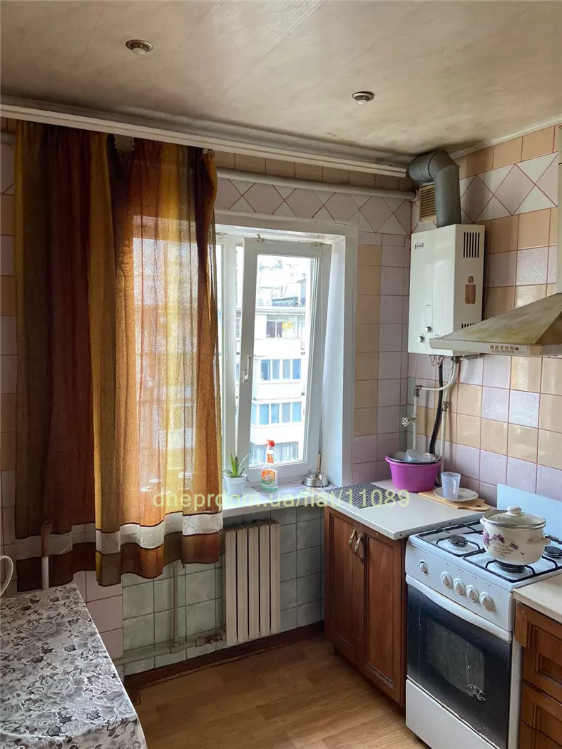 Продам 2к квартиру 34900 $, 40 м² проспект Олександра Поля, Центральний район