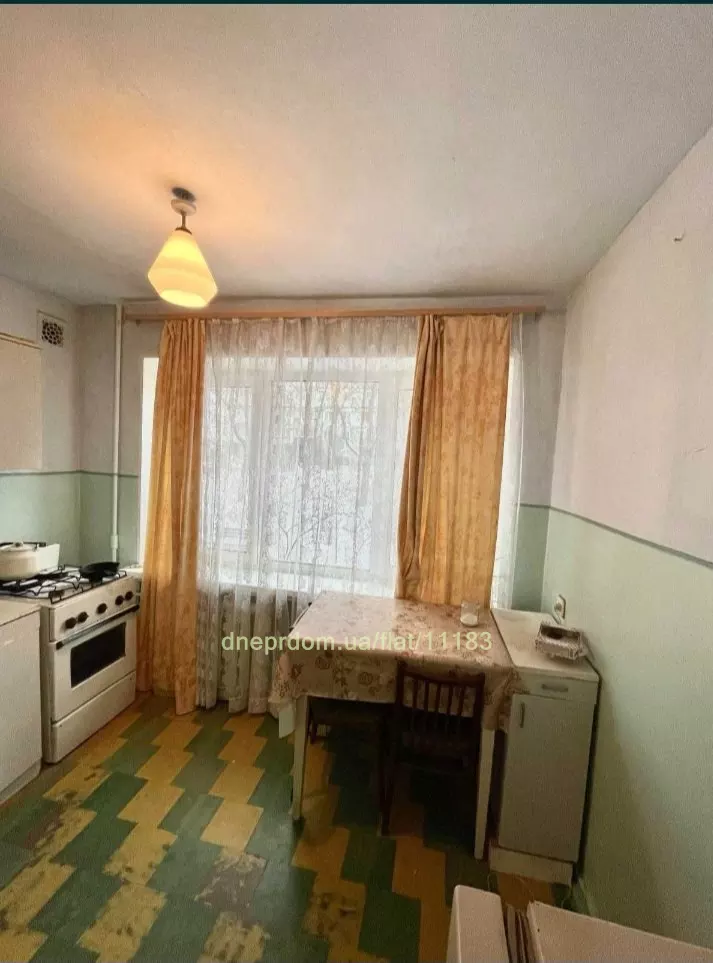 Продам 1к квартиру 21500 $, 32 м² вулиця Полігонна, Соборний район