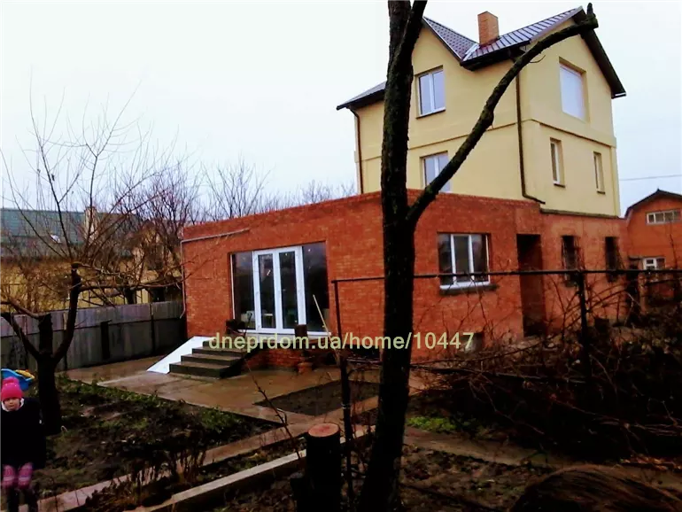 Продам 5-к дом, 150 м², 3 этажа, 60000 $ Садовий провулок, Підгородне, Дніпровський район