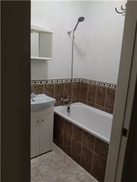 Здам 2к квартиру 50 м², 14000 грн./міс., вулиця Макарова, Чечелівський район. Фото №1