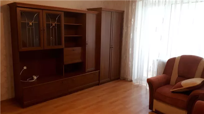 Здам 1к квартиру 40 м², 12000 грн./міс., вулиця Теплична, Слобожанське, Дніпровський район. Фото №6