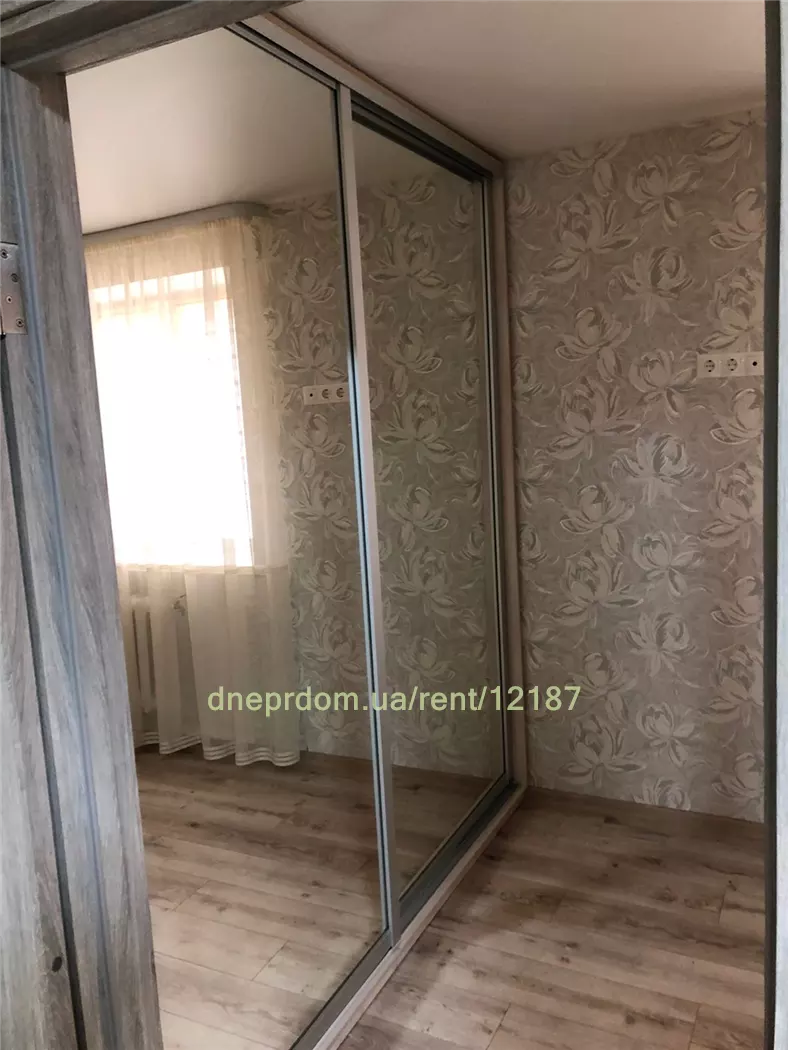 Сдам 2к квартиру 18000 грн./мес. просп. Дмитра Яворницького, Шевченківський район. Площ. 45 м².