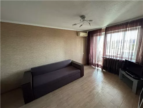 Сдам 1к квартиру 40 м², 15000 грн./мес., улица Солнечная Набережная. Фото №1