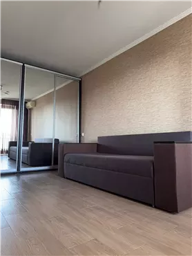 Сдам 1к квартиру 40 м², 15000 грн./мес., улица Солнечная Набережная. Фото №2