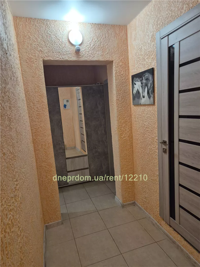 Сдам 2к квартиру 14000 грн./мес. вулиця Святослава Хороброго. Площ. 61 м².